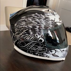 ICON MOTO Street Angel Helmet. Used for one Season